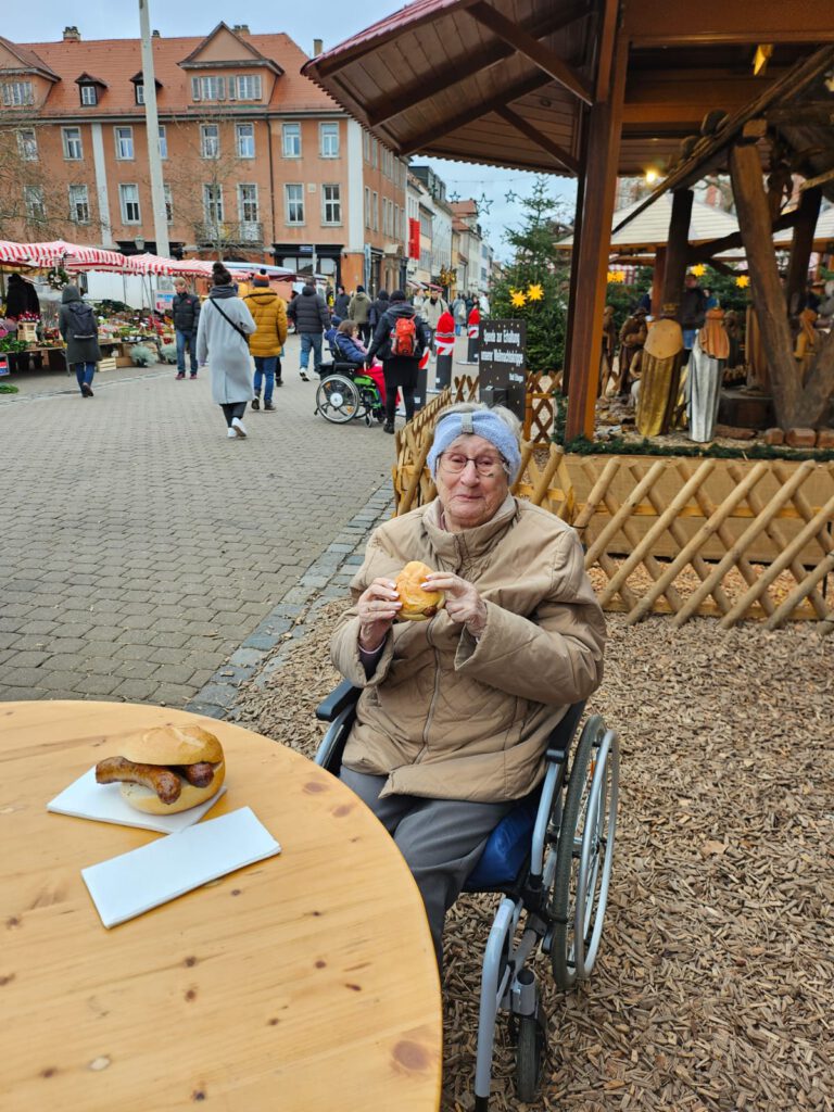 Besuch auf der Waldweihnacht.